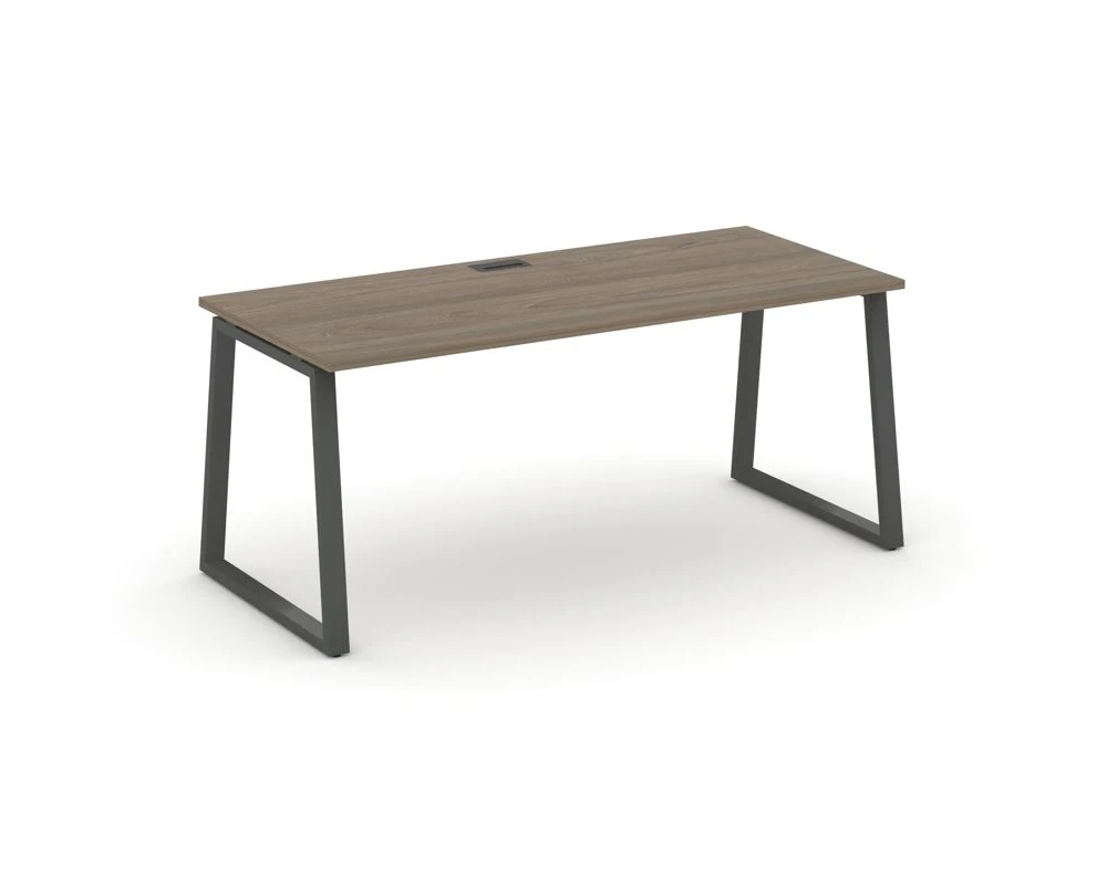Стол письменный опоры трапеция 1580x800x750 Стайл Проджект Директ / Style Project Direct