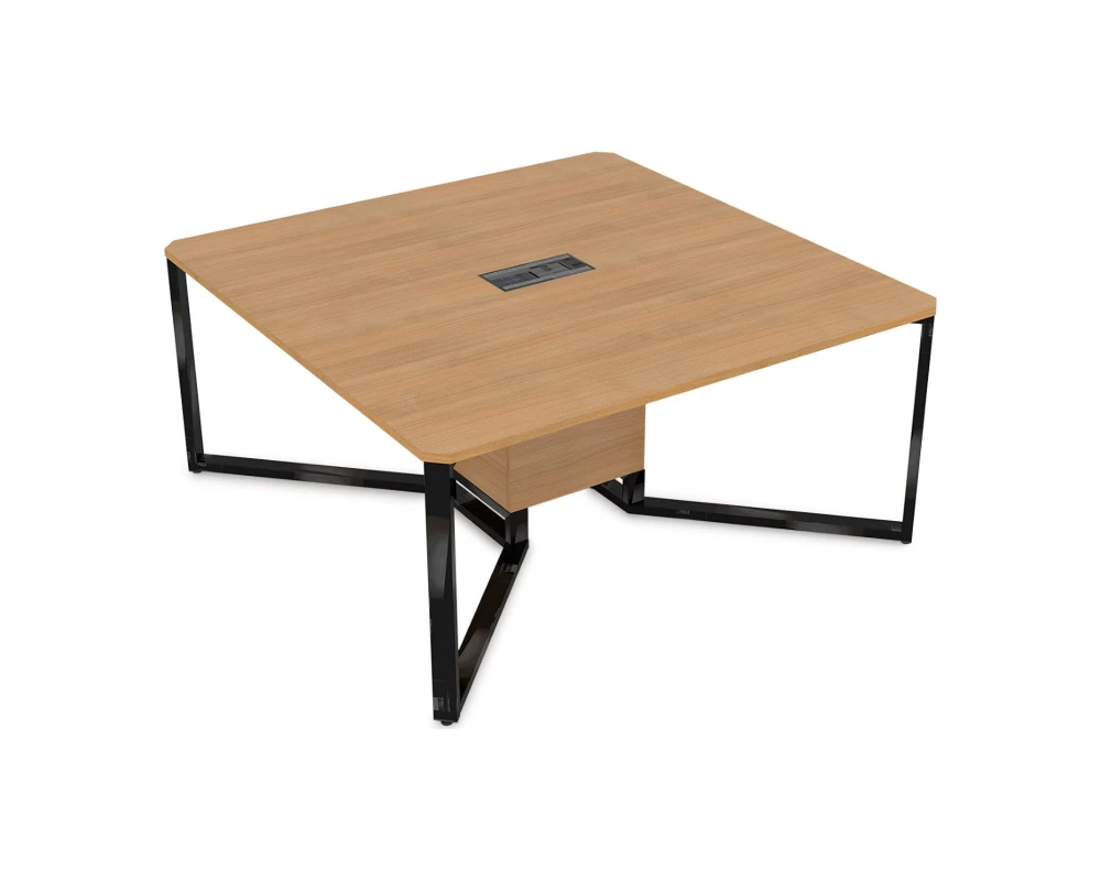 Стол-квадрат (1600x1600x750) САММИТ / SUMMIT