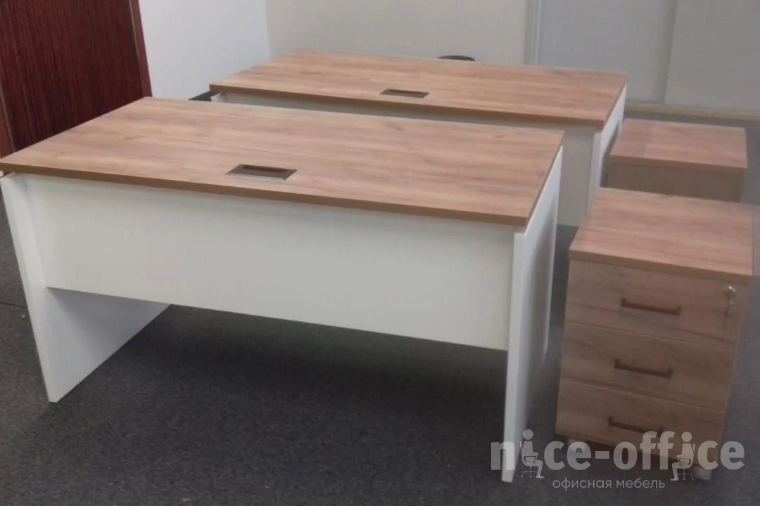 Тумба мобильная 3 ящ. Стандартные колеса 416x460x611 Style Project фото в интерьере 1